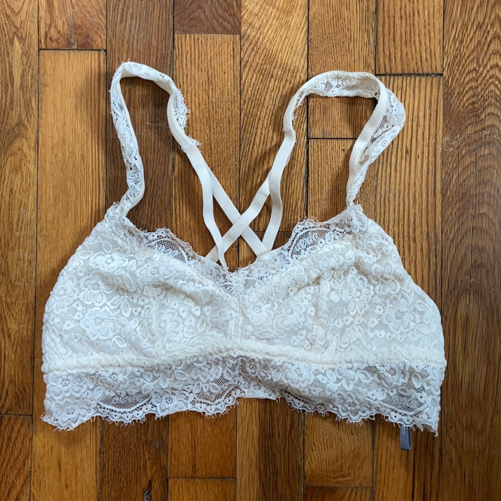 NWOT AERIE Lace Razorback Bralette Cream US L